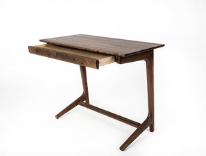 Rian Cantilever Desk, Standing Height