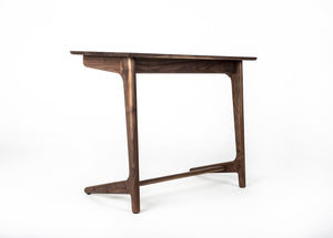 Rian Cantilever Desk, Standing Height