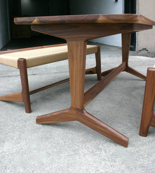 Rian Table