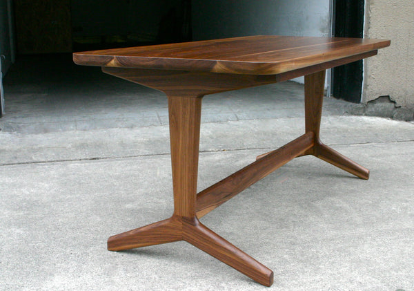 Rian Table