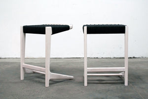 Rian Cantilever Barstool