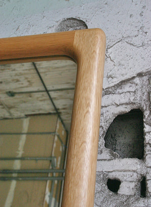 Rian Mirror